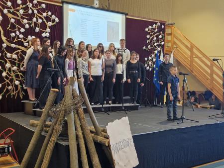 Dan upora proti okupatorju (6)